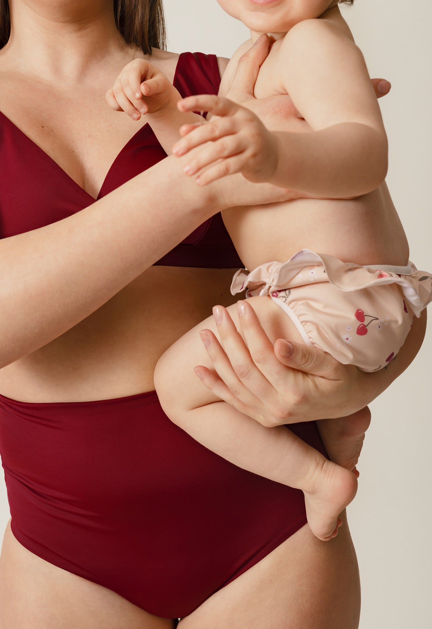 Uimavaippa sivunapeilla - kirsikkakuosi röyhelöllä