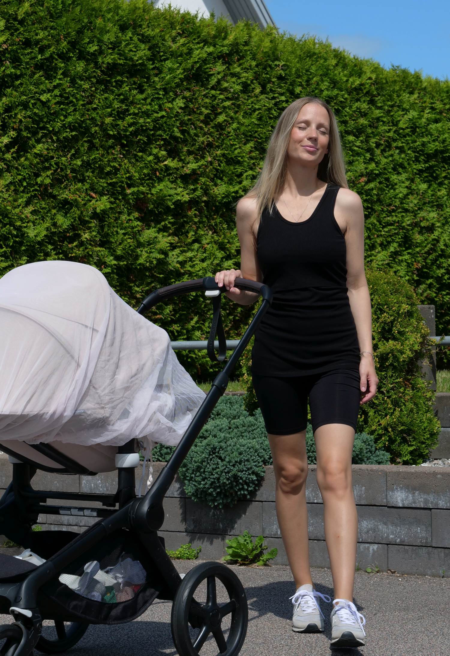 Ribattu imetystoppi - Musta